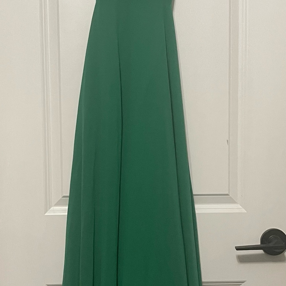 Elegant Green Evening Gown